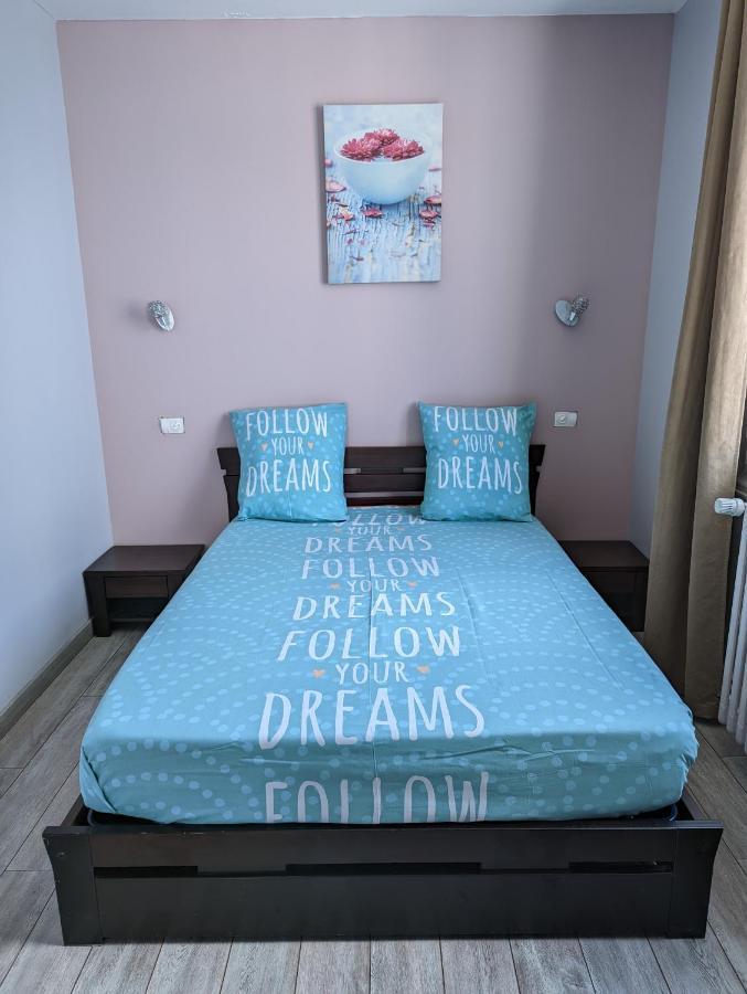 Bellejoie - Appartement T3 - Parking gratuit - Wifi Poitiers Buitenkant foto