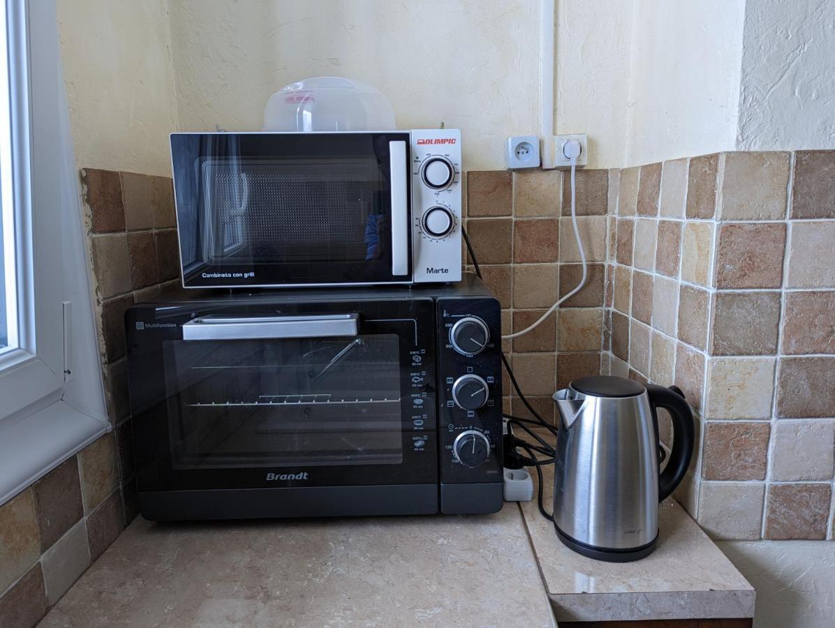 Bellejoie - Appartement T3 - Parking gratuit - Wifi Poitiers Buitenkant foto