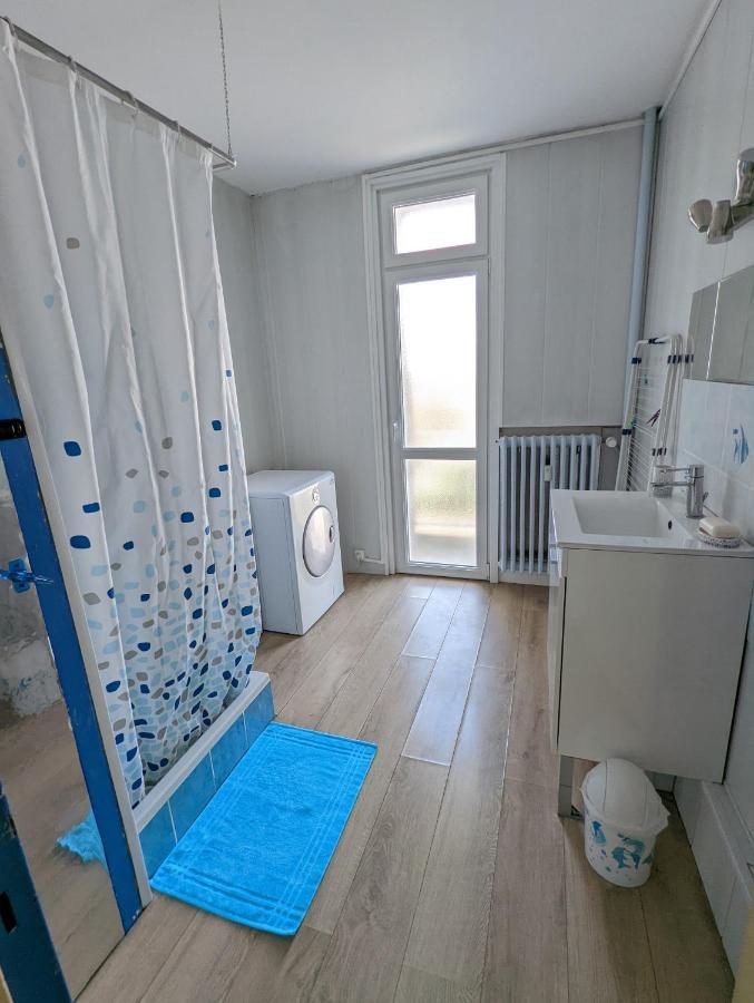 Bellejoie - Appartement T3 - Parking gratuit - Wifi Poitiers Buitenkant foto