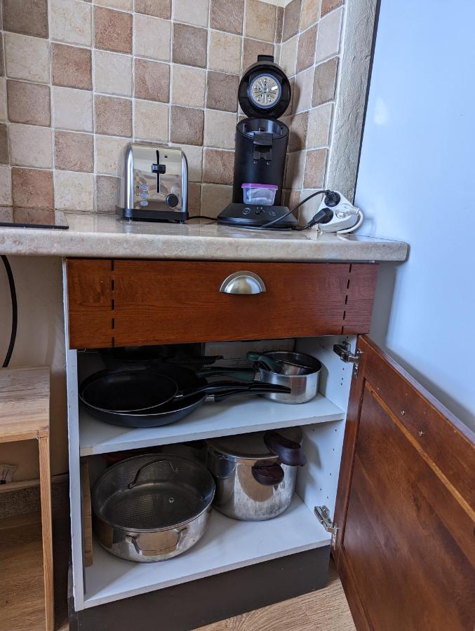 Bellejoie - Appartement T3 - Parking gratuit - Wifi Poitiers Buitenkant foto